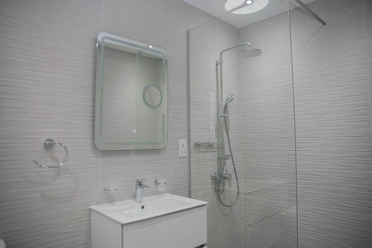 One Bedroom Apartment In Paphos In Good Location Екстер'єр фото