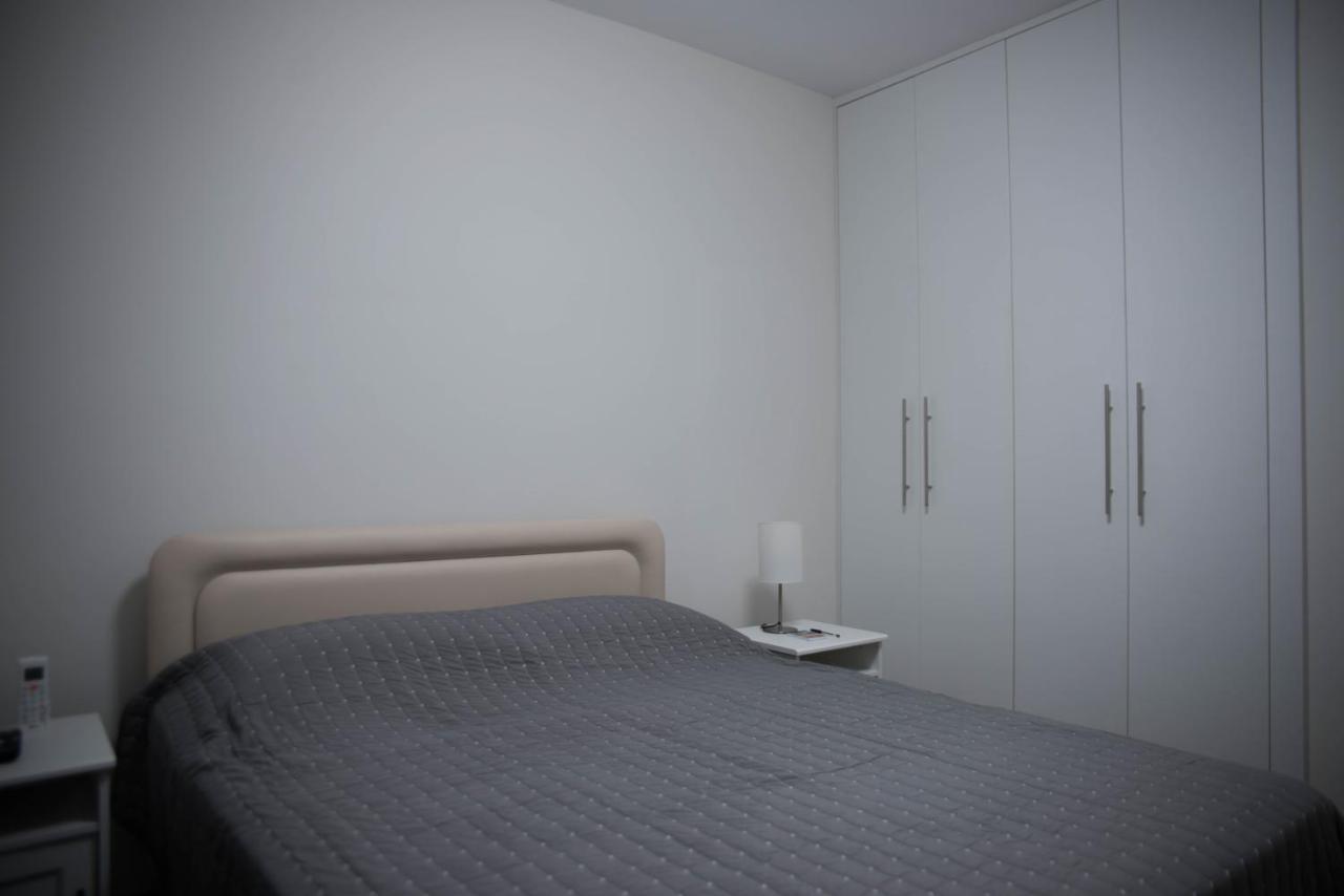 One Bedroom Apartment In Paphos In Good Location Екстер'єр фото